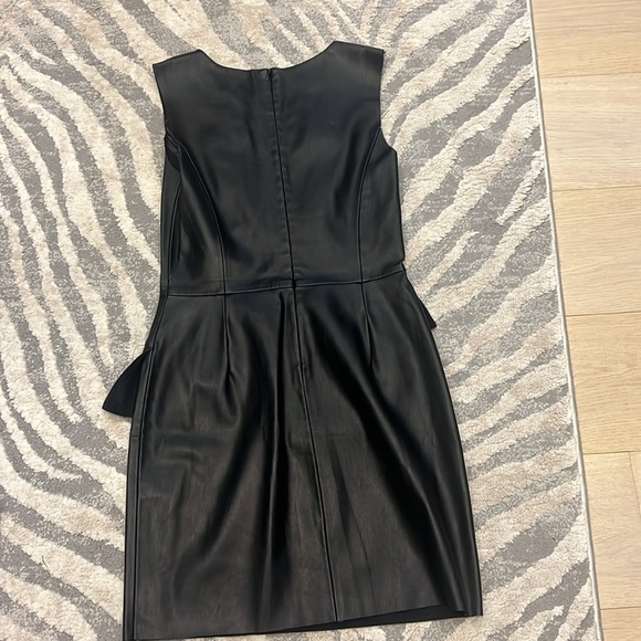 Zara Basic Faux Vegan Leather Peplum Ruffled Dress in Black Size S - Picture 2 of 3